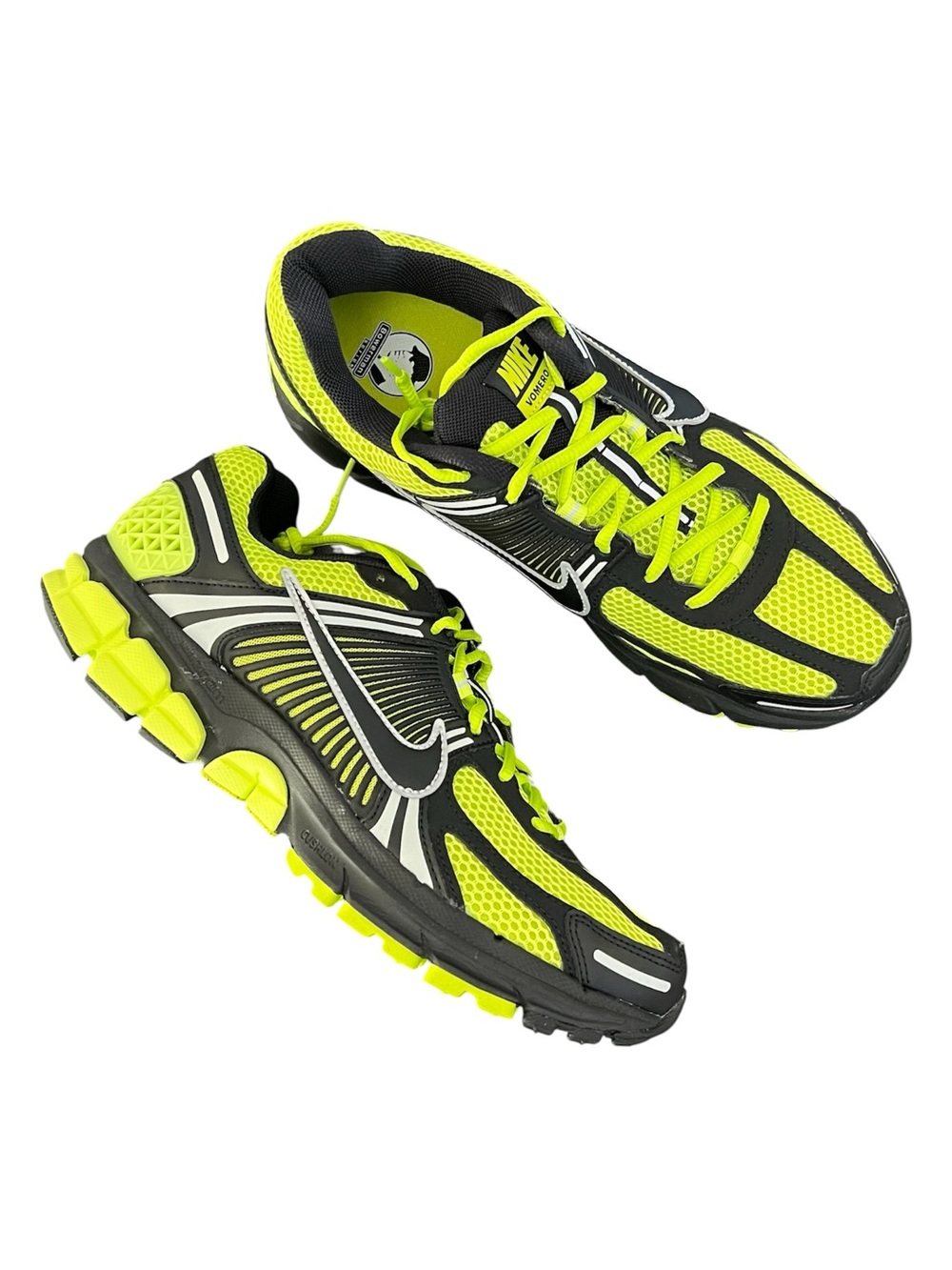 Nike Men's Neon Yellow and Black Running Shoes